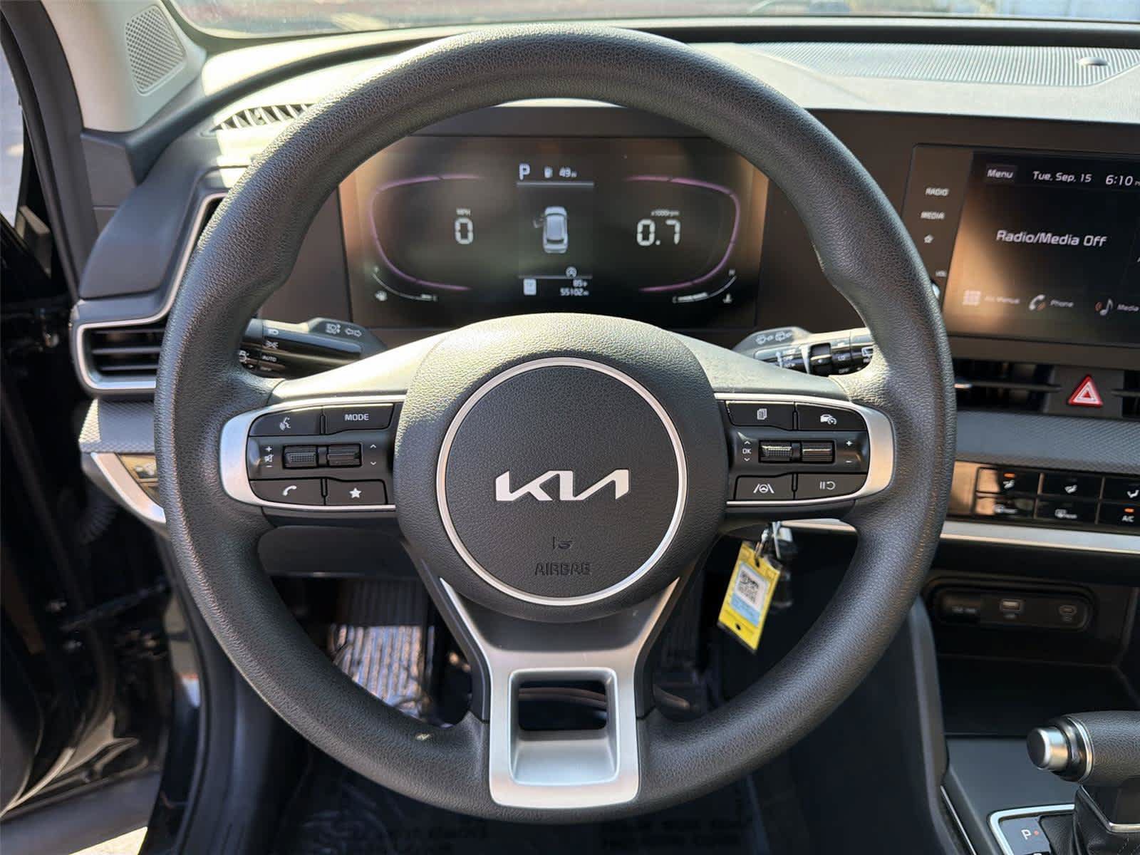 Used 2024 Kia Sportage LX AWD/4WD image 16