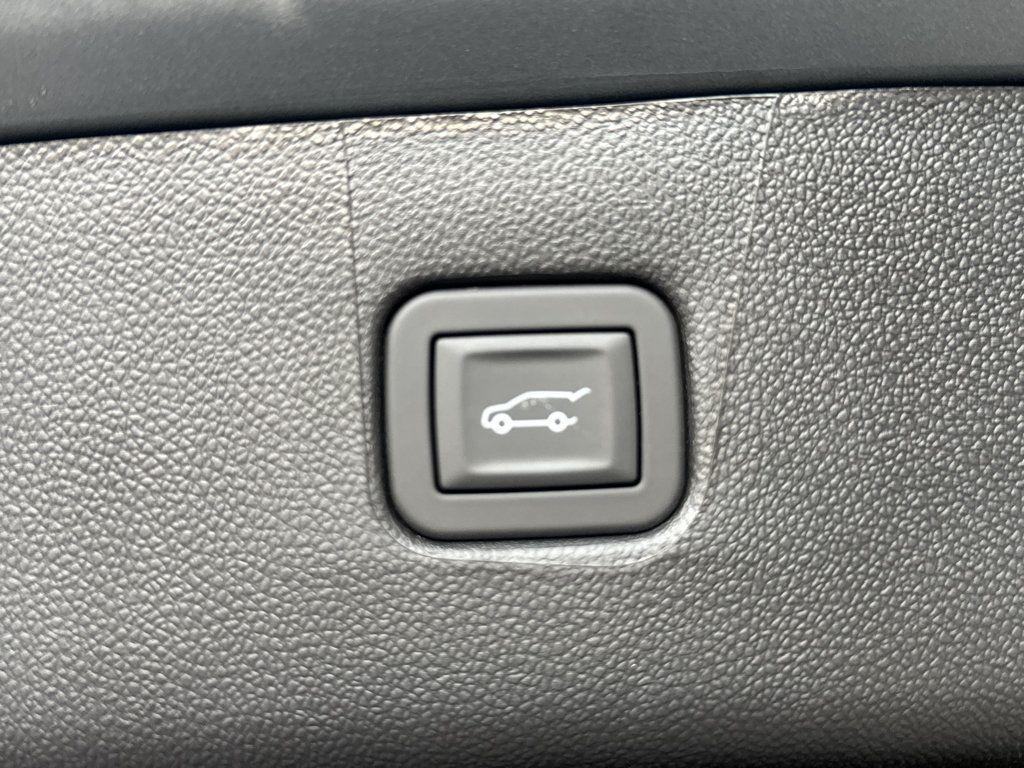 New 2026 Chevrolet Blazer LT w/ LPO, Floor Liner Package AWD/4WD image 21