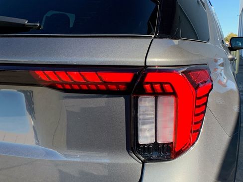 New 2026 Ford Explorer Active w/ Active Comfort Package image 50