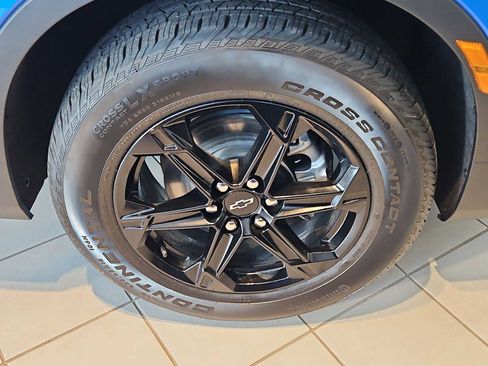 New 2026 Chevrolet Blazer LT w/ Midnight/Sport Edition AWD/4WD image 3
