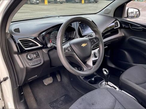 Used 2021 Chevrolet Spark LT image 46