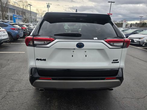 Used 2024 Toyota RAV4 XSE w/ Advanced Technology Package image 6