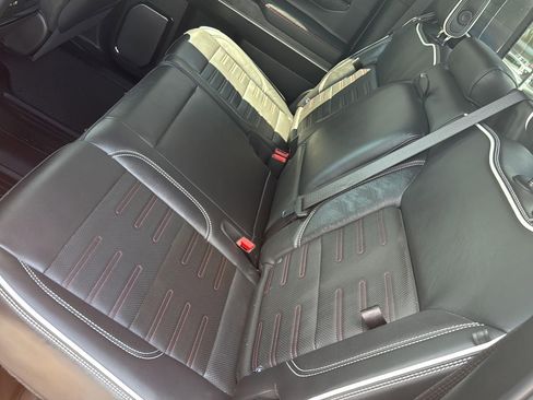 Used 2024 GMC Sierra 1500 AT4X image 16