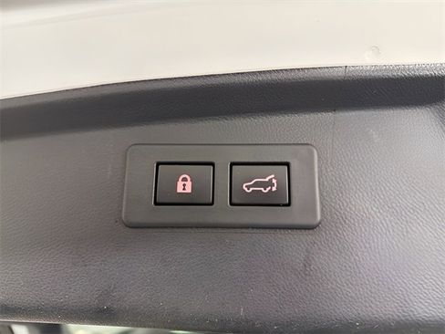 Certified 2023 Subaru Outback Touring XT image 39