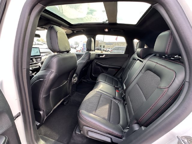Used 2026 Ford Escape ST-Line Select w/ Tech Pack #1 AWD/4WD image 21
