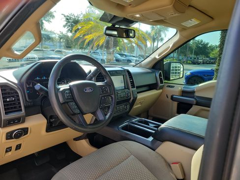 Used 2020 Ford F150 XLT w/ Equipment Group 302A Luxury AWD/4WD image 12