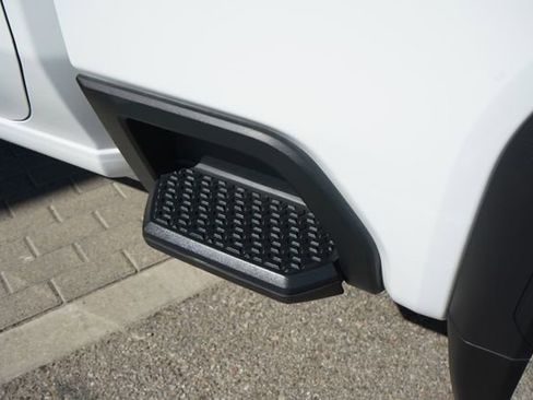 Used 2020 GMC Sierra 2500 2WD Crew Cab w/ Convenience Package image 15