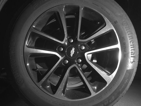 Used 2025 Chevrolet TrailBlazer LT w/ Driver Confidence Package image 14