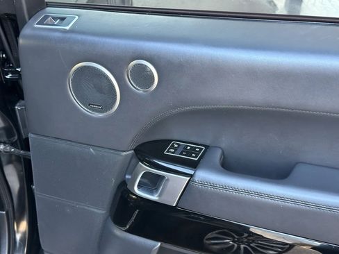 Used 2014 Land Rover Range Rover Autobiography image 34
