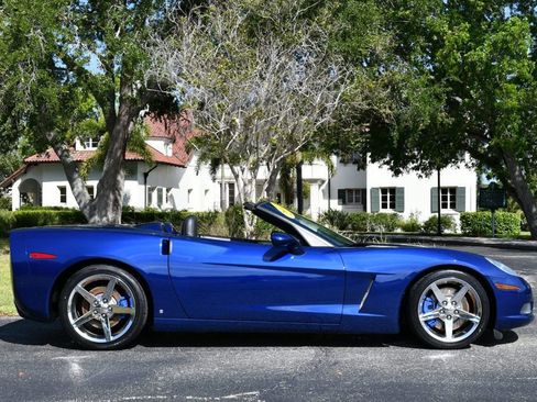 Used 2007 Chevrolet Corvette Convertible w/ Preferred Equipment Group RWD image 36