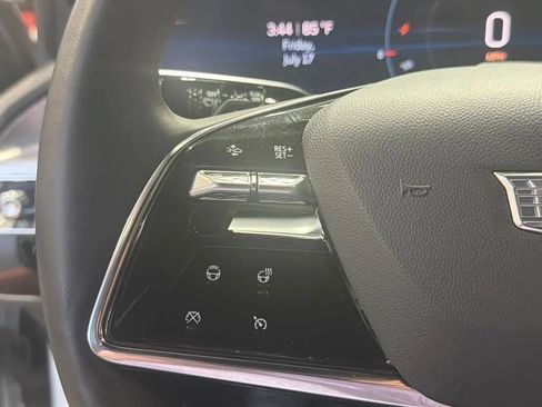 Used 2024 Cadillac Lyriq Sport AWD/4WD image 58