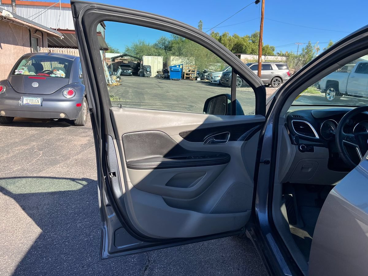 Used 2015 Buick Encore FWD image 12