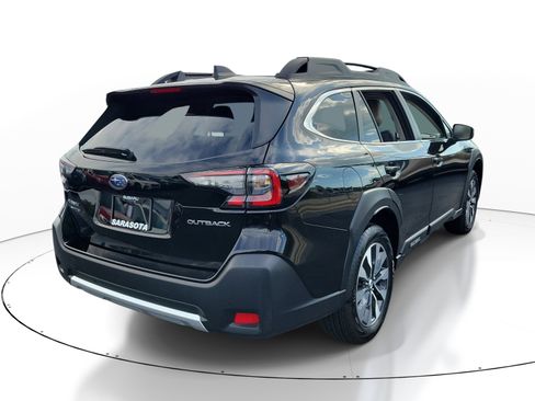 Certified 2025 Subaru Outback Limited AWD/4WD image 6