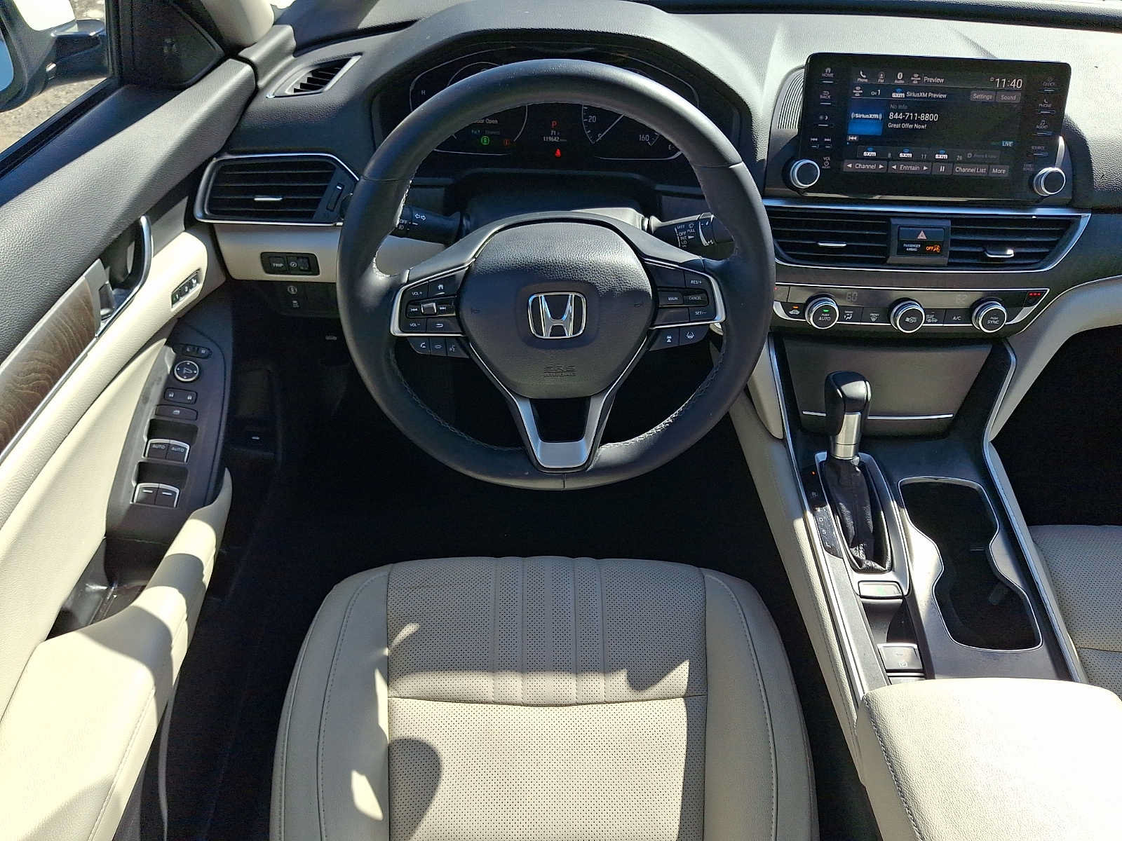Used 2018 Honda Accord EX-L image 11