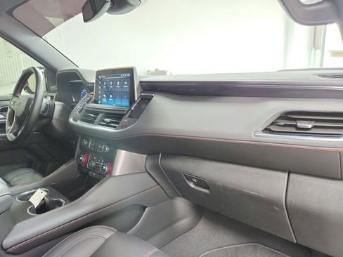 Used 2024 Chevrolet Suburban RST image 39