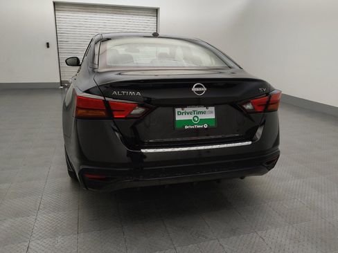 Used 2023 Nissan Altima 2.5 SV FWD image 6
