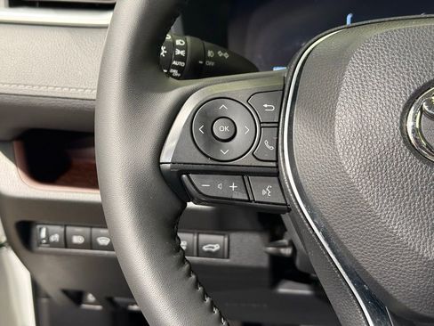 Used 2025 Toyota RAV4 Limited w/ Advanced Technology Package image 24