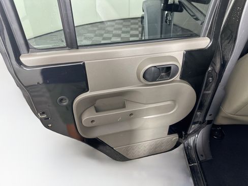 Used 2010 Jeep Wrangler Unlimited Sport AWD/4WD image 23