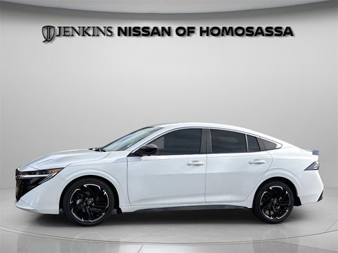 New 2026 Nissan Sentra SR w/ SR Premium Package image 7