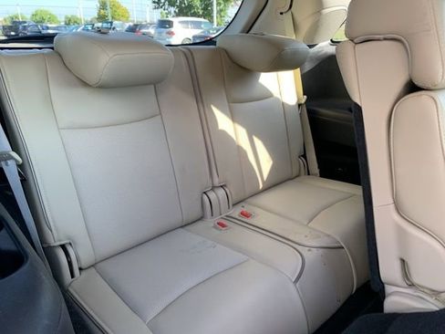 Used 2017 INFINITI QX60 AWD w/ Premium Plus Package image 15
