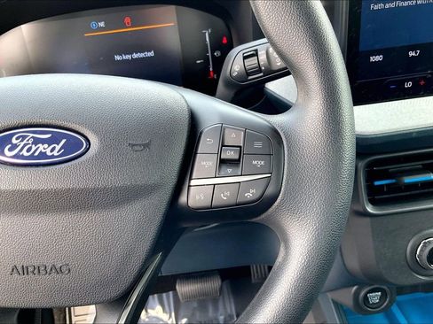 Used 2025 Ford Maverick XLT FWD image 18