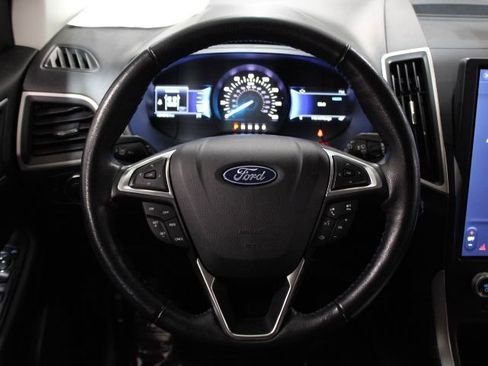 Used 2022 Ford Edge SEL image 33