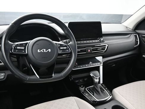 Used 2022 Kia Seltos SX AWD/4WD image 26