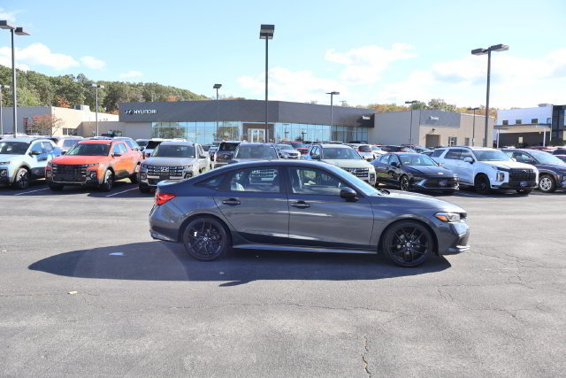 Used 2023 Honda Civic Sport image 5