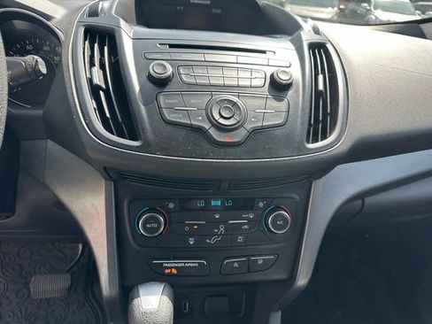 Used 2017 Ford Escape SE AWD/4WD image 17