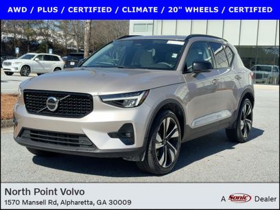 Used 2023 Volvo XC40 B5 Plus w/ Climate Package