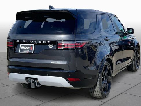 Used 2023 Land Rover Discovery Metropolitan Edition image 6