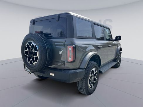 New 2026 Ford Bronco Outer Banks image 7