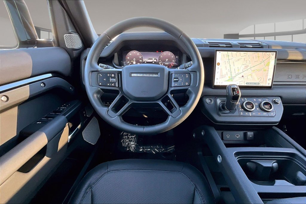 Used 2024 Land Rover Defender 130 Outbound AWD/4WD image 8