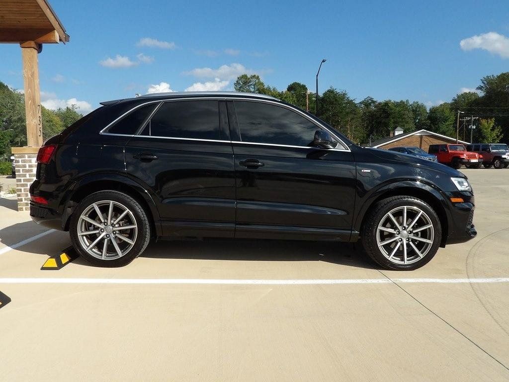 Used 2018 Audi Q3 2.0T Premium Plus w/ Premium Plus Package AWD/4WD image 6
