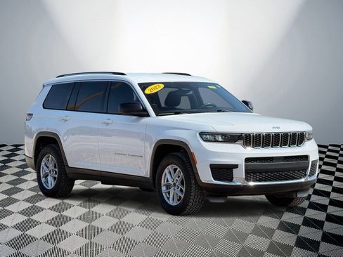 Used 2023 Jeep Grand Cherokee L Laredo w/ Luxury Tech Group I AWD/4WD image 4