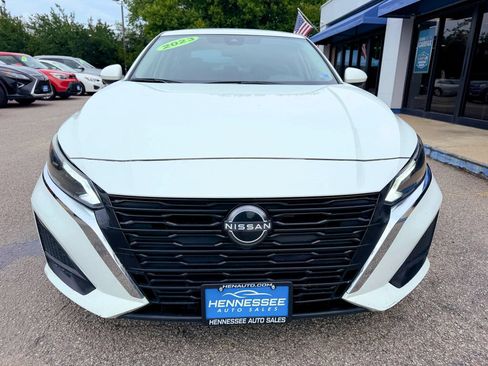 Used 2023 Nissan Altima 2.5 S FWD image 15