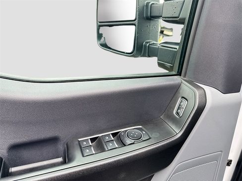 Used 2024 Ford F250 XL w/ XL Driver Assist Package image 9