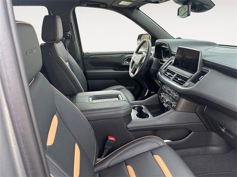 Used 2024 GMC Yukon AT4 image 15