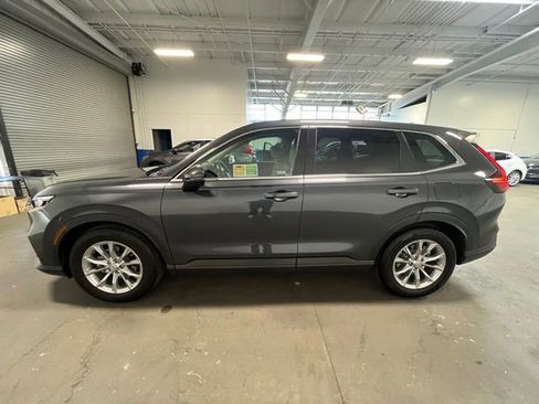 Used 2023 Honda CR-V EX-L image 6