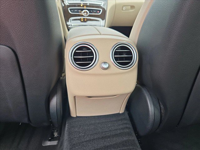 Used 2019 Mercedes-Benz C 300 Sedan image 18