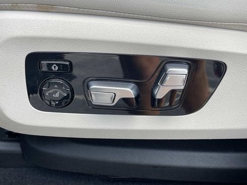 Used 2020 BMW X5 xDrive40i AWD/4WD image 28