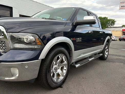 Used 2016 RAM 1500 Laramie AWD/4WD image 11