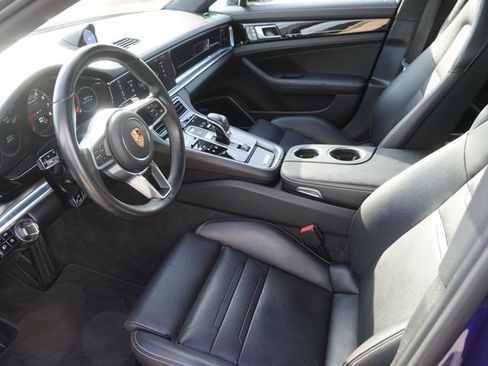 Used 2020 Porsche Panamera 4 AWD/4WD image 18