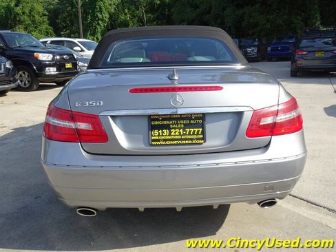 Used 2011 Mercedes-Benz E 350 Cabriolet image 9