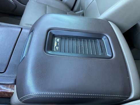 Used 2017 Chevrolet Tahoe Premier image 53