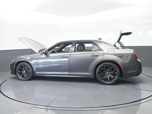 Used 2020 Chrysler 300 S w/ S Model Appearance Package RWD image 74