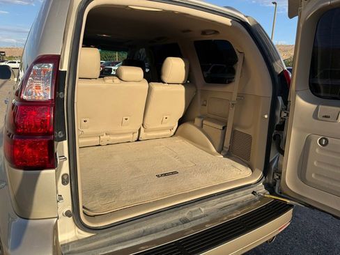 Used 2009 Lexus GX 470 AWD/4WD image 28