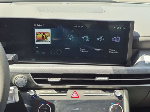 Used 2025 Hyundai Sonata SEL FWD image 19