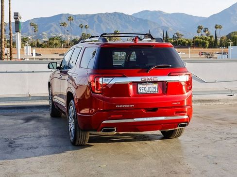 Used 2023 GMC Acadia Denali w/ Denali Ultimate Package AWD/4WD image 7