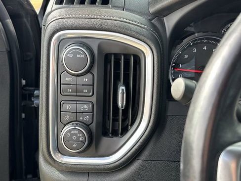 Used 2022 Chevrolet Silverado 1500 LT Trail Boss w/ LT Trail Boss Premium Package image 20